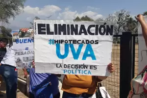 Crditos UVA: crece el malestar por la falta de apoyo oficial a los damnificados