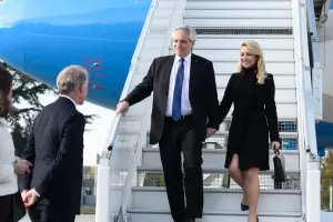 Fernndez lleg a Francia para participar del Foro de Pars sobre la Paz