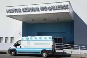 Un jubilado de 76 aos muri electrocutado mientras lavaba su camioneta en Ro Gallegos