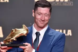 Robert Lewandowski dej sus diferencias con Lionel Messi y lo elogi: "Es una leyenda"