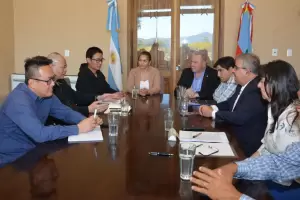 El gobernador recibi al vicepresidente de la multinacional minera Zijing Mining