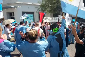 Salud decret el final del conflicto: si hay protestas se aplicarn medidas disciplinarias"