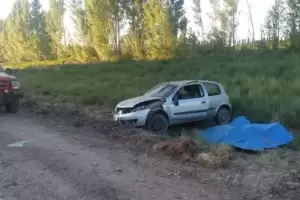 Tragedia en Neuqun: Volc, sali despedido y muri aplastado por su propio auto