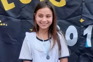 Adolescente muri electrocutada cuando manipulaba un cargador de batera