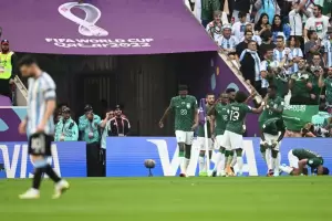 Duro golpe: Argentina cay� 2-1 ante Arabia Saudita en su debut mundialista