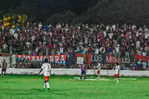 San Lorenzo y Villa Cubas empataron 1 a 1 en el estadio Malvinas Argentinas