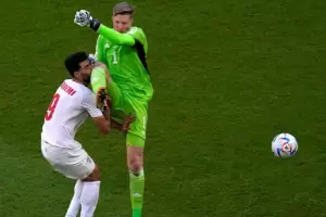 El arquero de Gales fue el primer expulsado del Mundial: sali� lejos y peg� una patada brutal