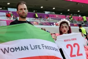 La hinchada de Irn pidi por los derechos de las mujeres