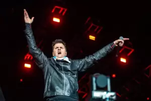 Ciro y los Persas dio un show en Qatar