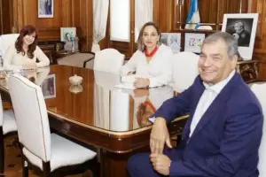 Correa participar de un evento a favor de Cristina Kirchner en medio del conflicto con Ecuador