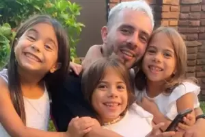 Matas Defederico mostr una foto de sus vacaciones y lo acusaron de gastar la cuota alimentaria de sus hijas