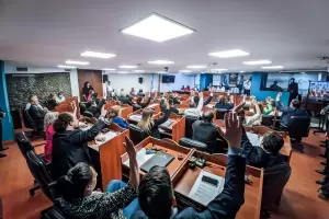 El oficialismo defendi el Presupuesto y acus a oposicin de pretender instalar una tirana