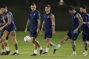 Scaloni defini� los 11 para enfrentar a Australia: Papu G�mez reemplazar� a Di Mar�a