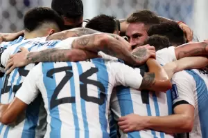 Con sudor y esfuerzo, Argentina venci� a Australia y se clasific� a cuartos de final