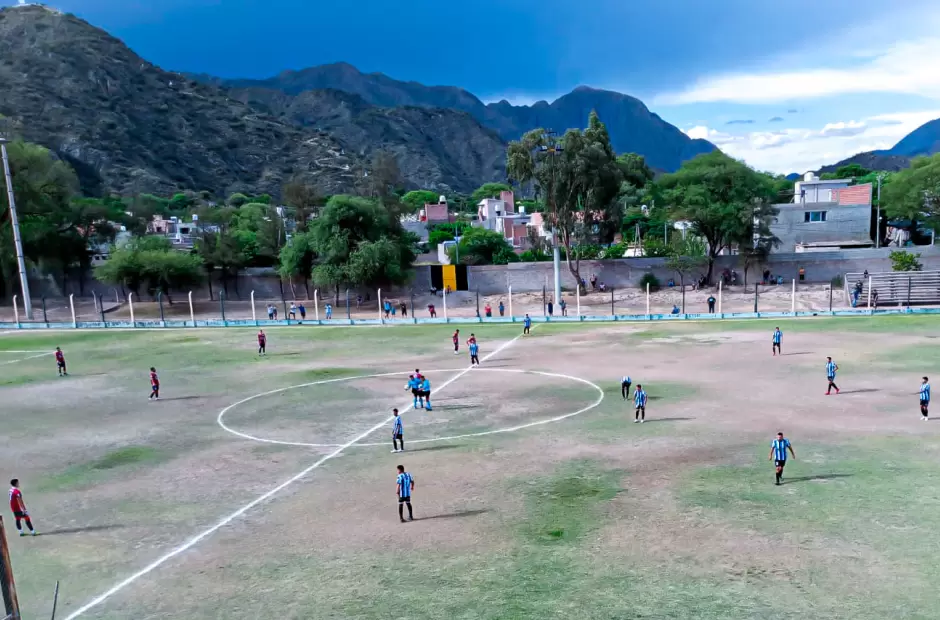 San Lorenzo de Alem vs. San Antonio de Bel�n.