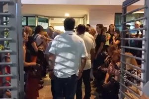 El velatorio de  Juan Carlos Rojas: Barrionuevo y Jalil le dieron el ltimo adis