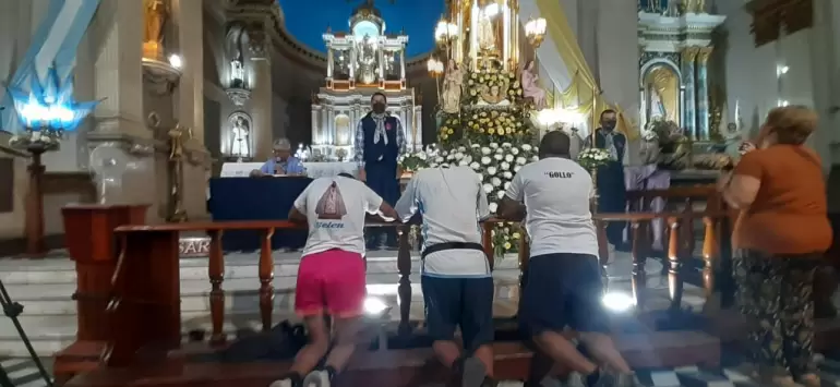 virgen peregrinos martes 21