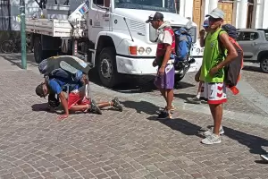 Conmovedoras muestras de amor: cada peregrino es una historia, un agradecimiento y mucha fe