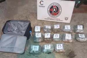 Secuestraron tres kilos de marihuana en un colectivo de larga distancia