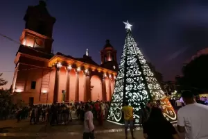 En el Paseo de la Fe se realiz el tradicional encendido de luces navideas