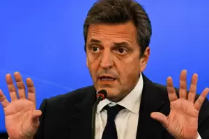 Sergio Massa envi un paquete de leyes al Congreso y espera un acuerdo con la oposicin: "Sigo teniendo la mesa tendida"