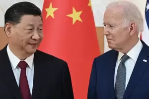 Estados Unidos envi funcionarios a China para restaurar sus lazos