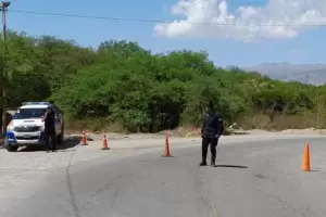 Una joven motociclista perdi� la vida en el acto, al impactar contra un poste del alumbrado p�blico