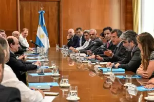 Lanzaron un Ahora 10 para celulares y congelaron el precio de ms de 70 modelos hasta marzo