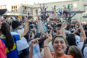 Los mejores momentos del festejo de los catamarqueos en el centro capitalino: Estuviste ah?