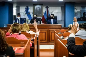 Diputados adhiere al asueto administrativo