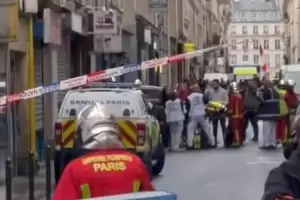 Pnico y muerte en Pars: un tiroteo en un concurrido barrio dej tres fallecidos y cuatro heridos