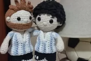 Mundial de Qatar: La historia de los muecos tejidos que fueron los amuletos de los hijos de Messi