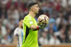 Dibu Martnez cont el particular truco que us para que un jugador francs errara el penal decisivo