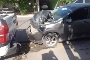 Increble: Conductor alcoholizado choc un mvil policial en F.M.E