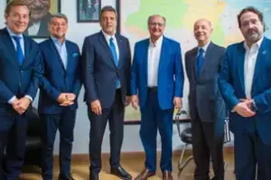 Massa se reuni� con los hombres fuertes del equipo de Lula en Brasil