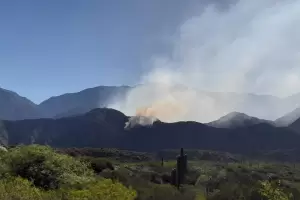 Se registr un incendio en la cuesta de la Cbila