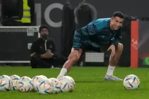 Cristiano Ronaldo enfrenta dos problemas que retrasan su debut en el Al Nassr