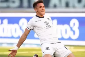 Enzo Daz no viaj a la pretemporada con Talleres y est cada vez ms cerca de River