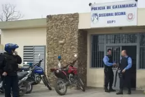 Jovencito le dispar a una vecina con un arma tumbera