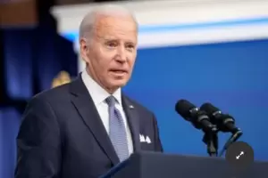 Joe Biden: Siguen apareciendo documentos confidenciales en su casa que lo complican