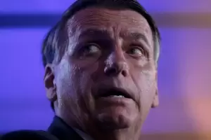 Bolsonaro fue detenido en Brasilia y trasladado a una crcel luego de que su hijo convocara a una vigilia