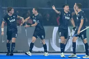 La Seleccin argentina de hockey empat 3 a 3 con Australia y se asegur el pase a octavos de final