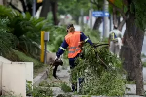 El COE provincia se reuni para establecer los trabajos para afrontar los daos que gener el fuerte temporal
