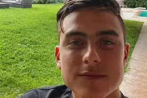 Paulo Dybala public una foto con el short de la Seleccin con las tres estrellas y enloqueci a los hinchas