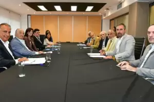 Empleados de Comercio cerraron su paritaria anual con un aumento del 101%