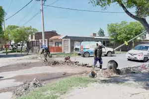 Tras el tornado, Aguas de Catamarca trabaja para restaurar el servicio
