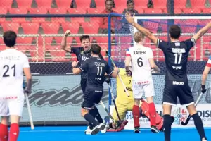 Los Leones lograron un pico empate ante Francia y clasificaron a los octavos del Mundial de Hockey