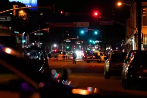 California: En un boliche, al menos nueve personas fueron asesinadas en un tiroteo