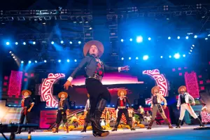 Emotivo regreso de la delegacin catamarquea al Festival de Cosqun