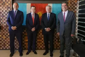 Los gobernadores oficialistas impulsan un proyecto de ampliacin del mximo tribunal